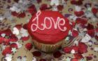 Valentines gifts- LOLA's Kitchen cup cake